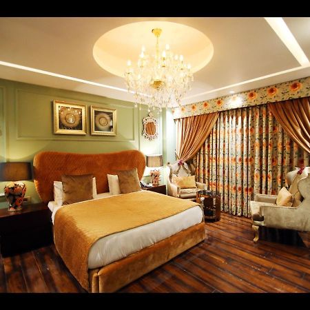 Ivy House Bed & Breakfast Delhi  Exterior photo